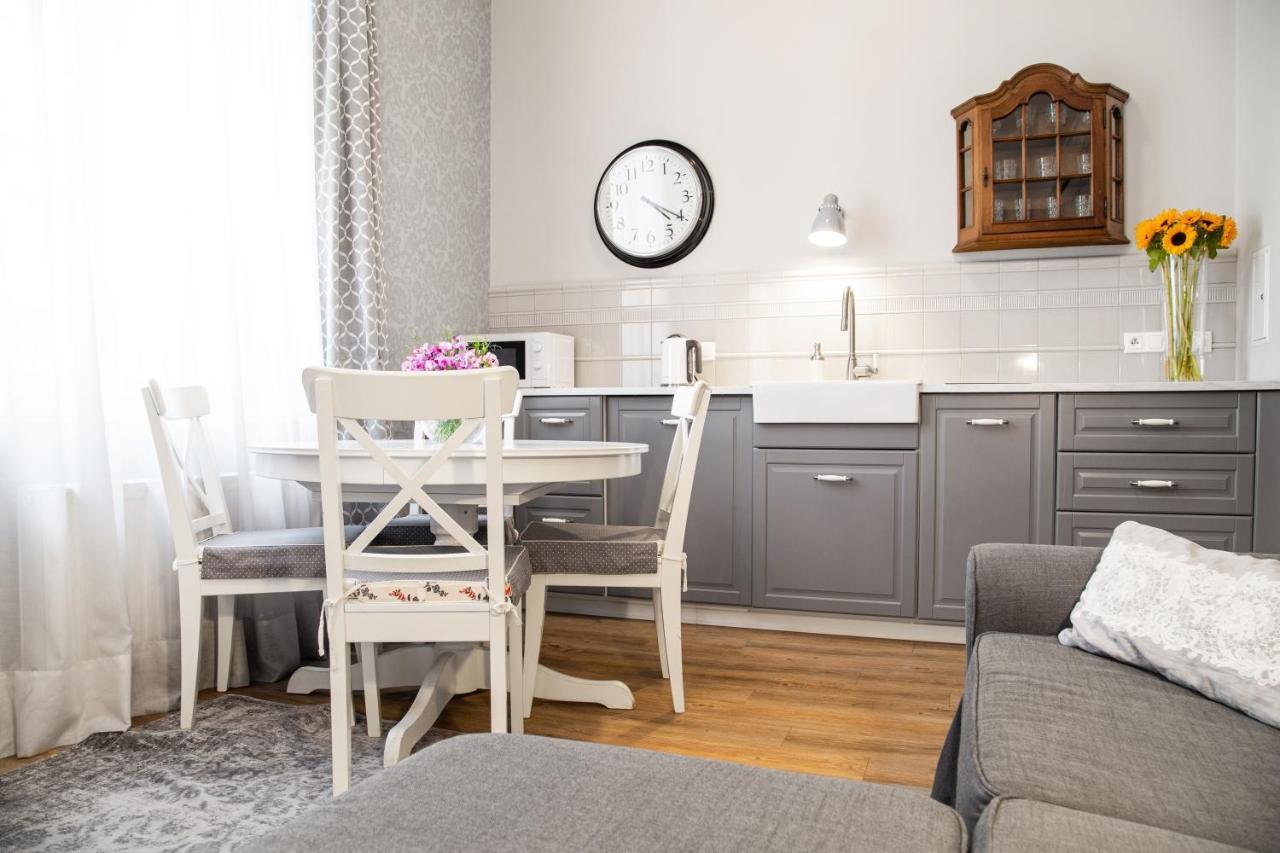 Househost Apartment :Zacisze Street Cracovie Extérieur photo